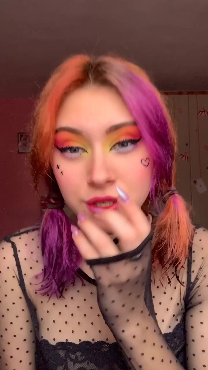 @VikTok
