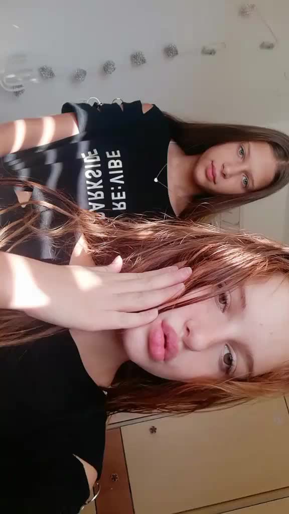 @Ella