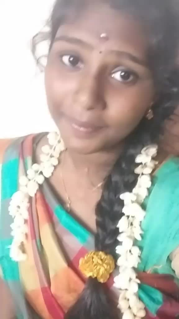 @BHUVi💕
