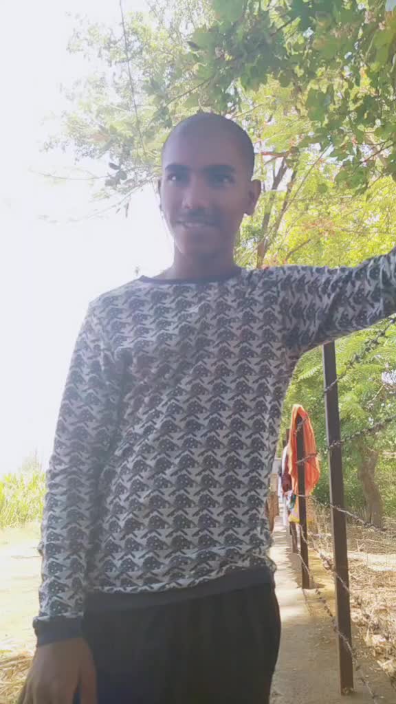 @👑निखिल👑