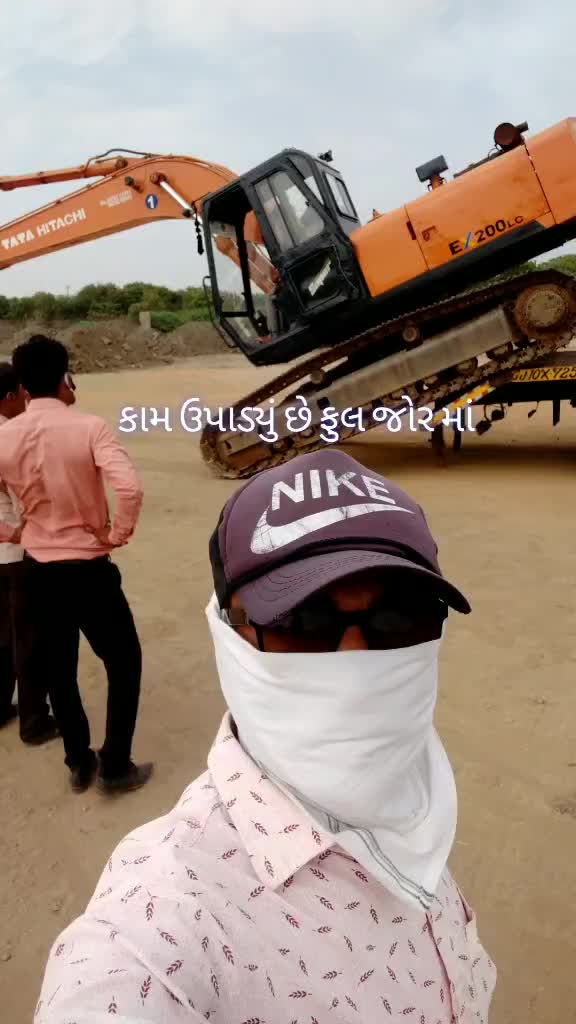 @ﹺ