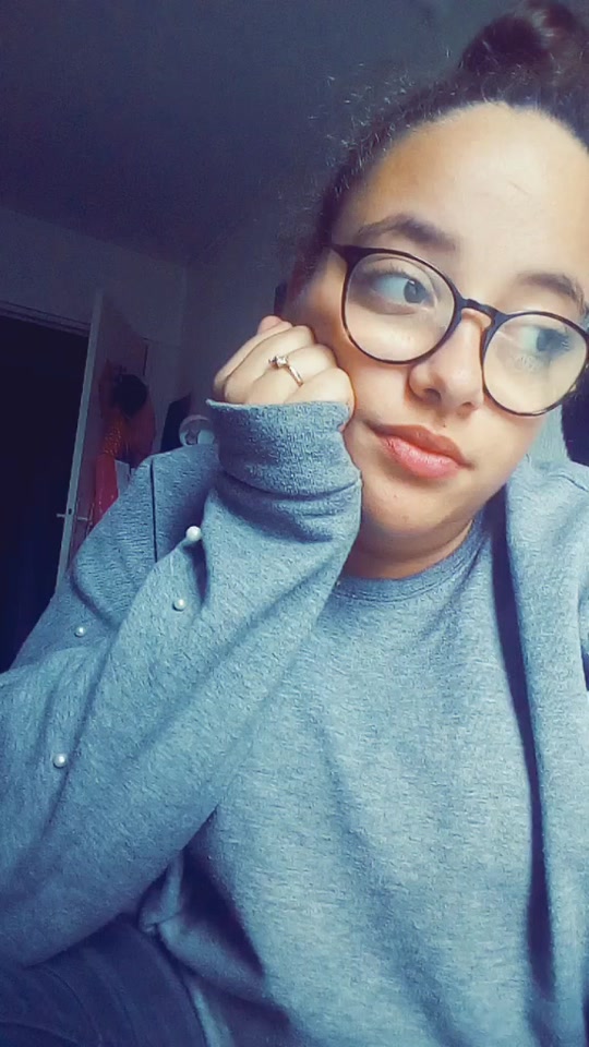@elisalune31