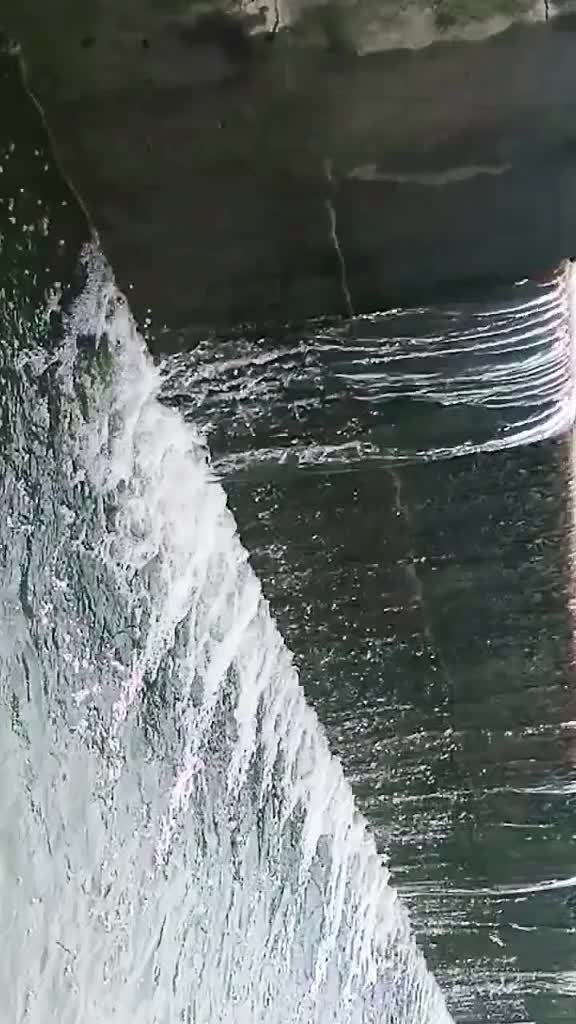 @R&atilde;j&ecirc;sh L&ecirc;&oslash;
