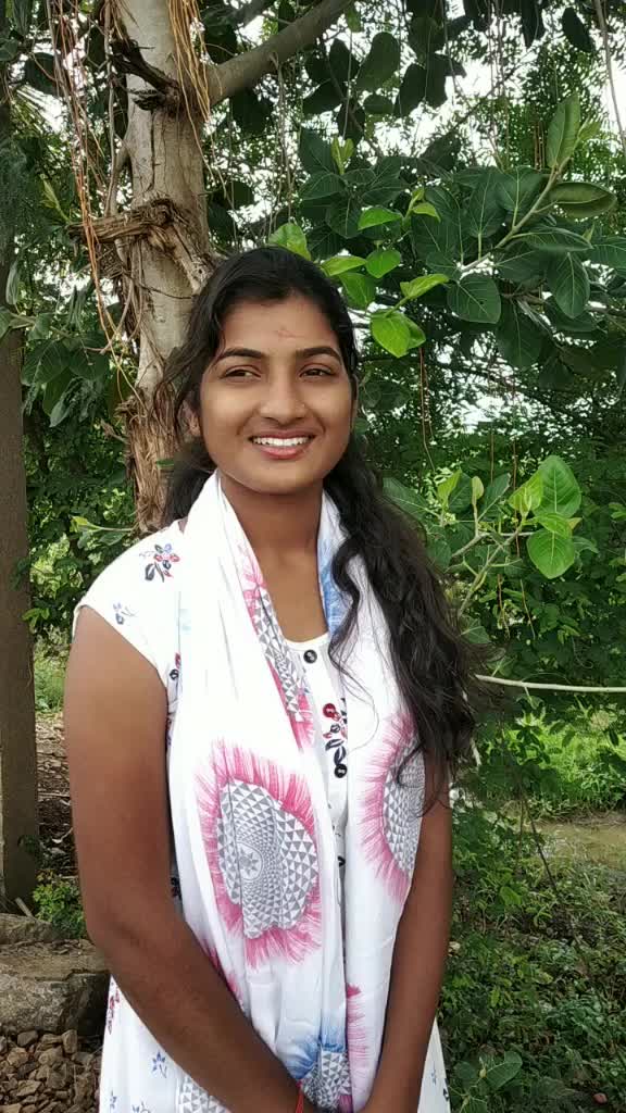 @anushri751