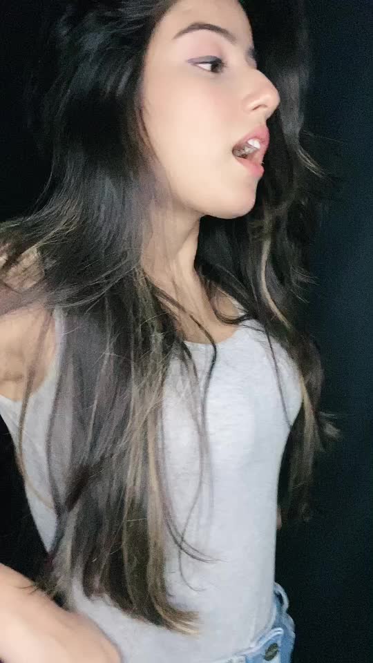@Anicka