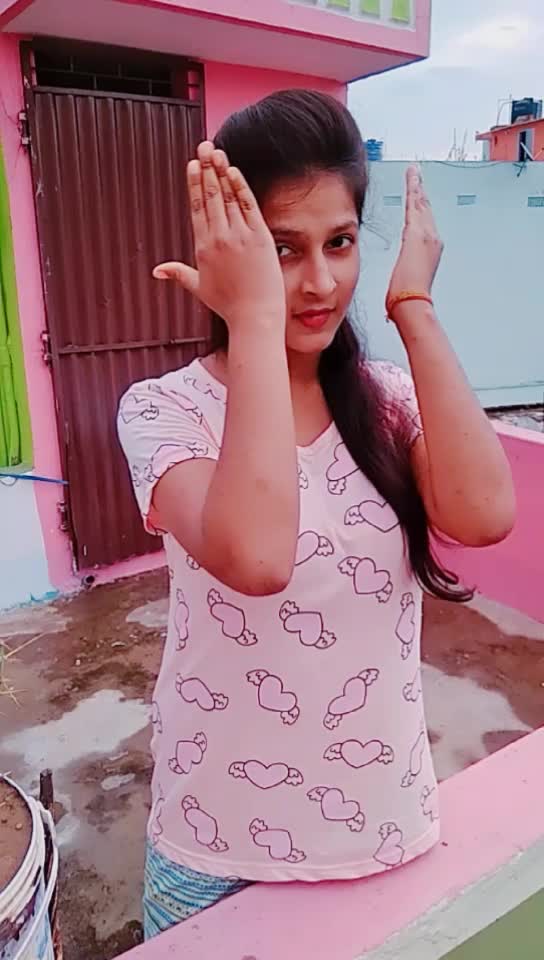 @pragati yadav😘
