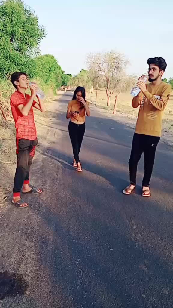 @Soni___Pooja