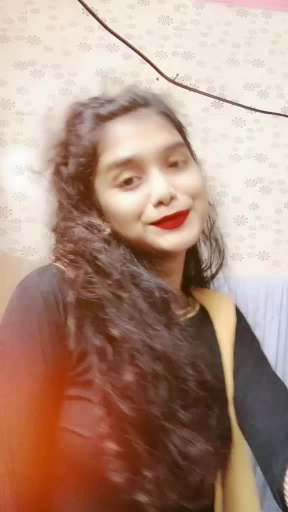 @🦋KOMU🖤