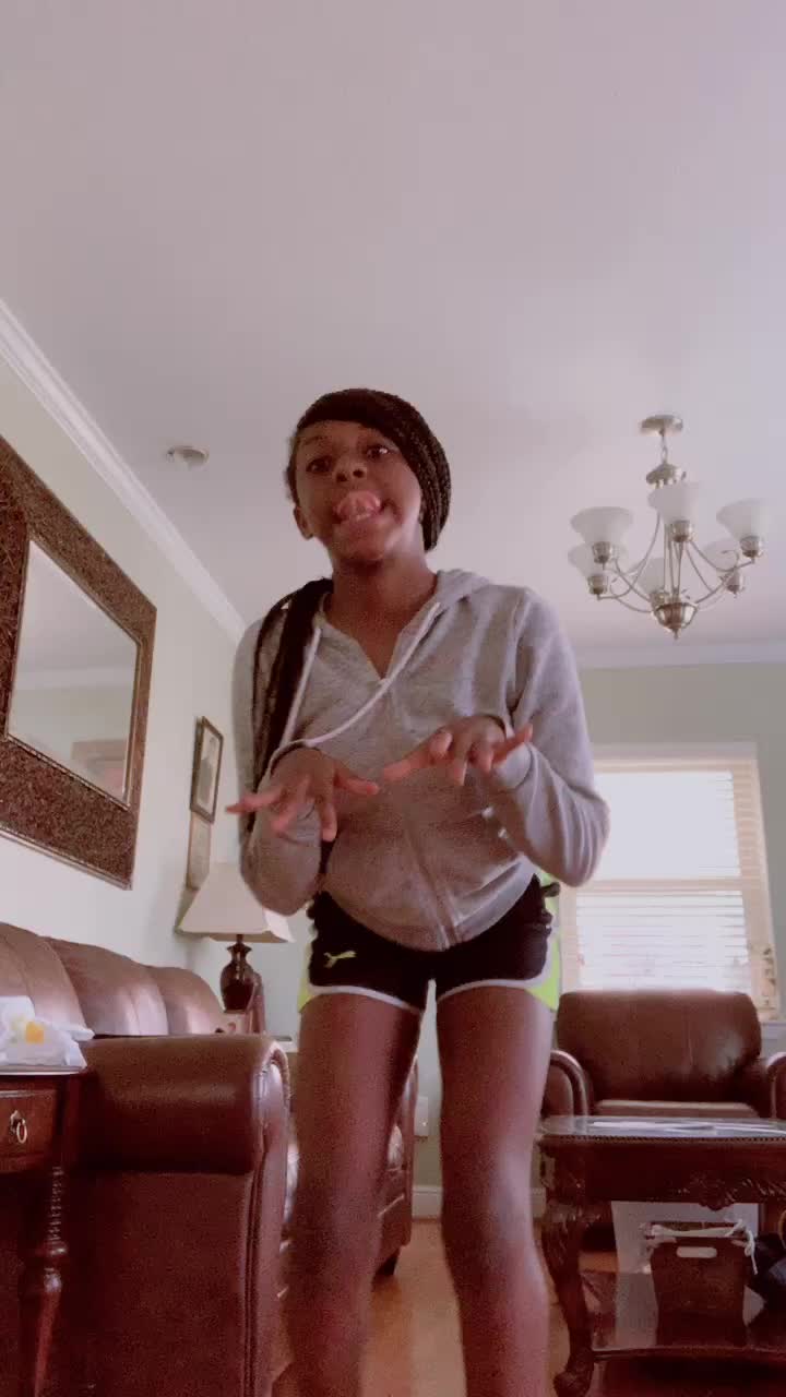 @☺️💕🤞🏾👀