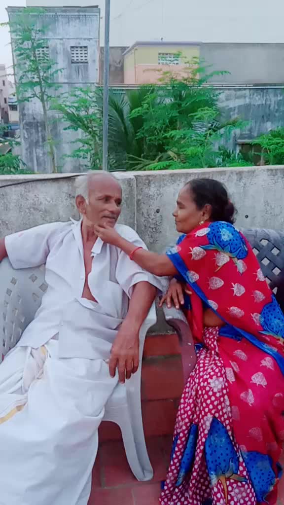 @pavi kutty