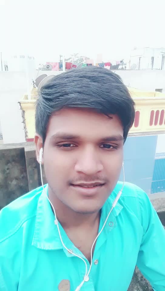 @LoVeLy BoY RaHuL