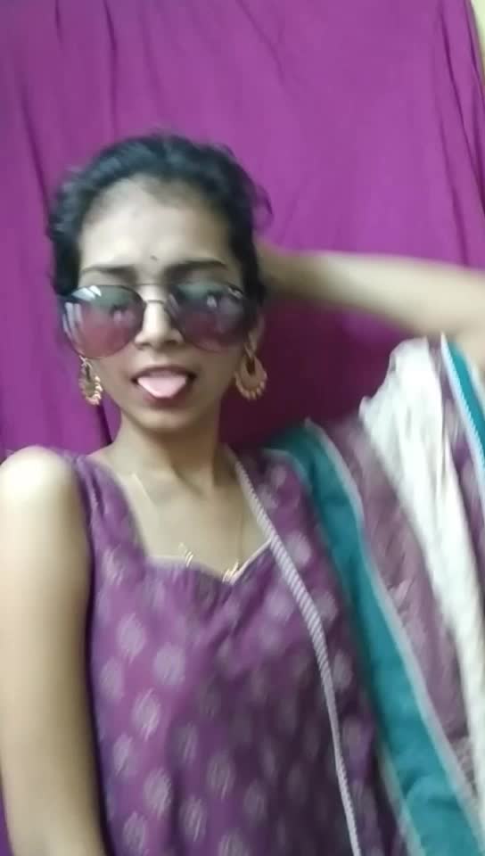 @RIYA_1214