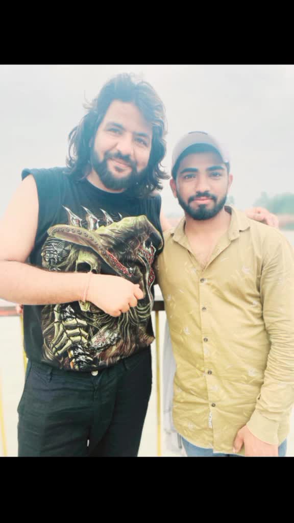 @CHOUDHARY BOY 🤨🤨