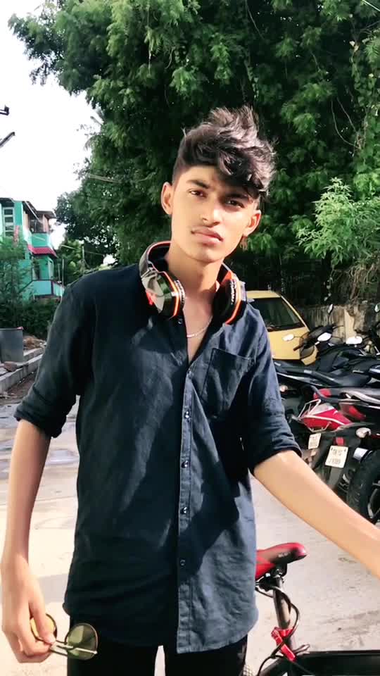 @Prakash king 😎