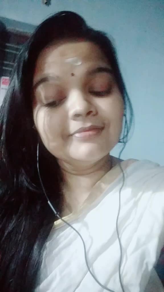 @navyamohan