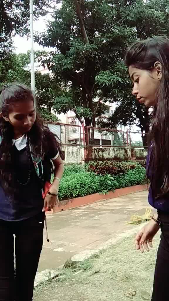 @RIYA_1214