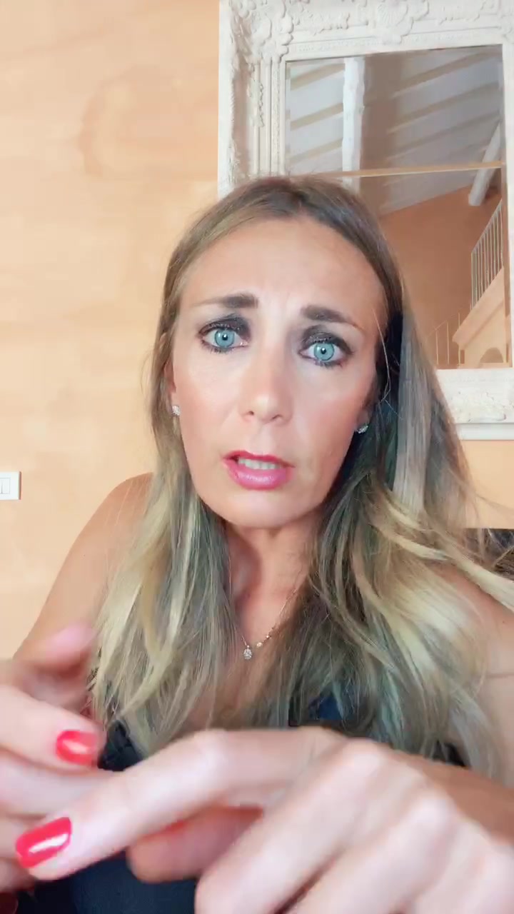 @Mara Santangelo