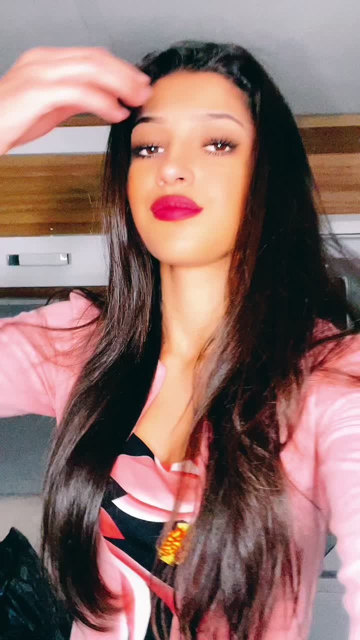 @Anastasia Shey style❤️