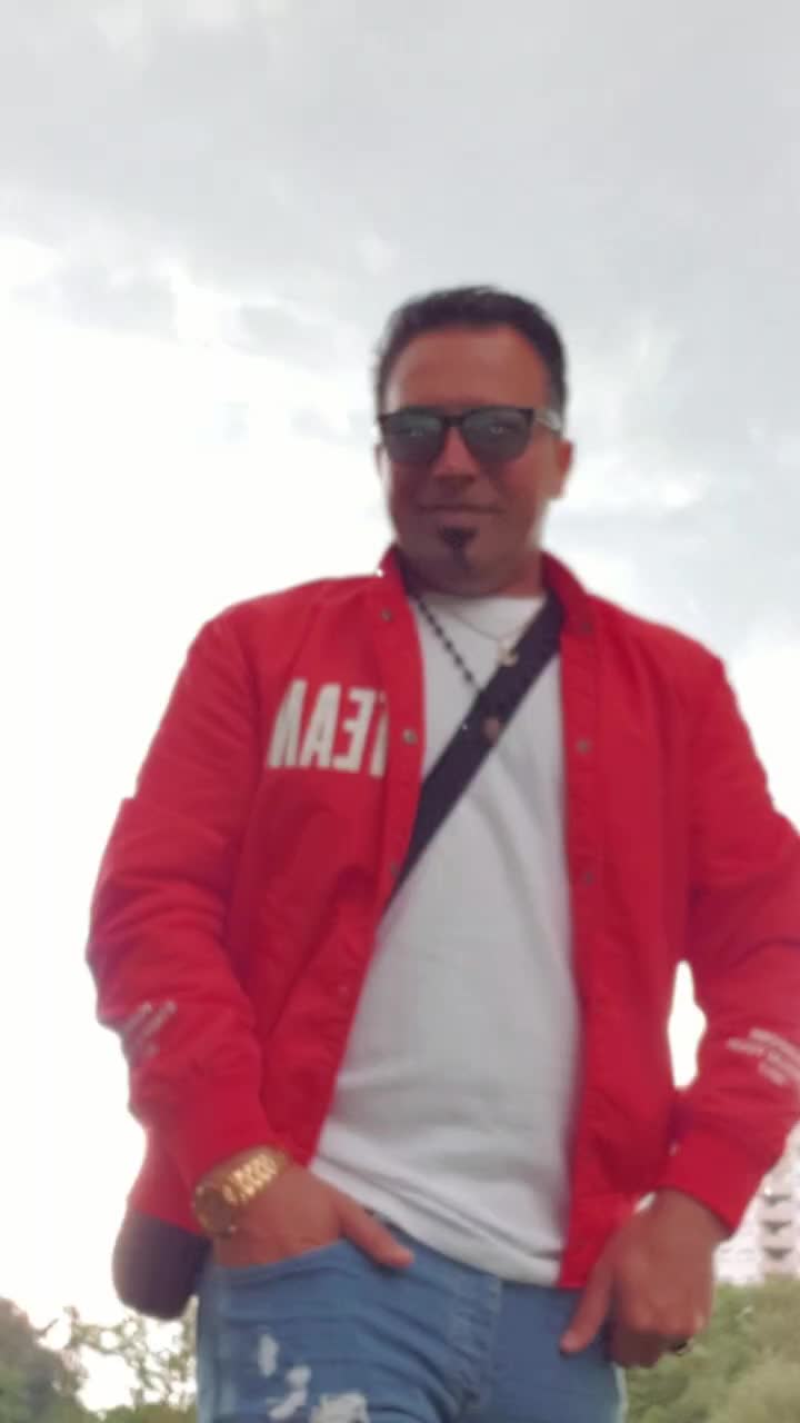 @javadtala223