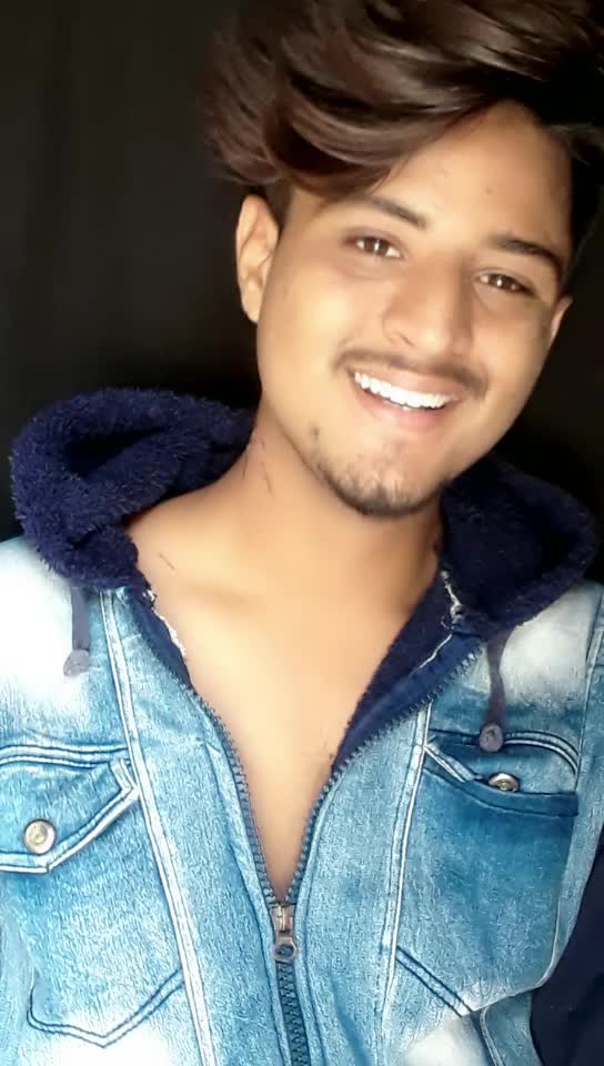 @FaizeEb Shaikh💋
