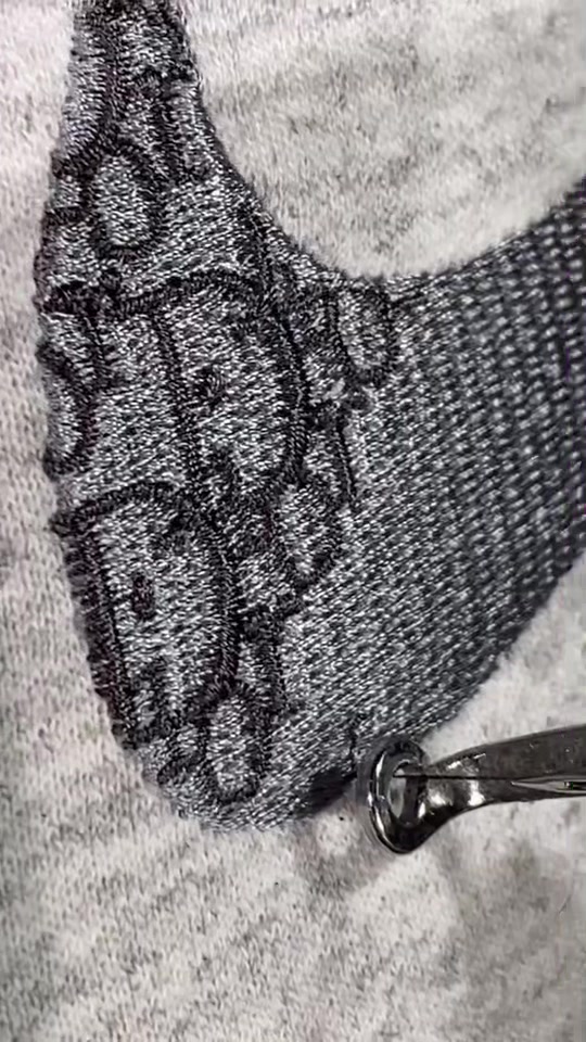 @M