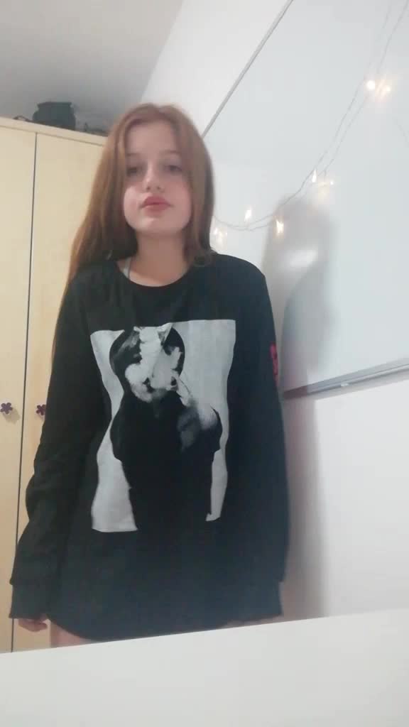 @Ella