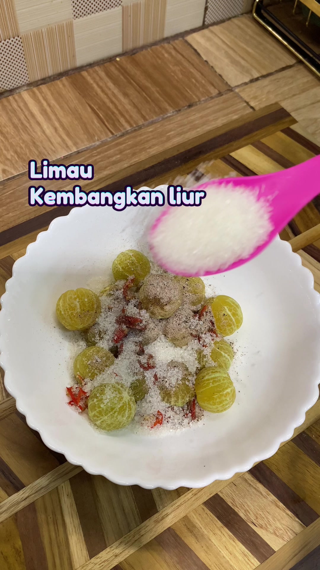 @Anak Mak ngah | حمبالي.