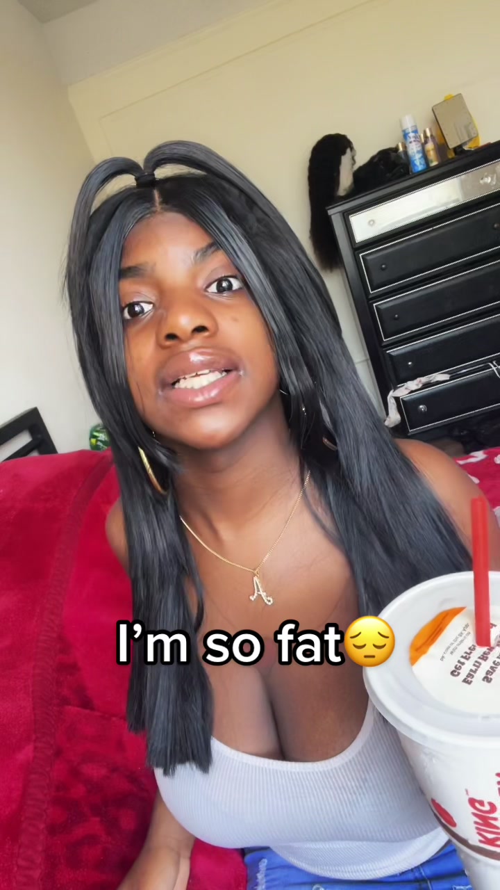 @SHY GIRL