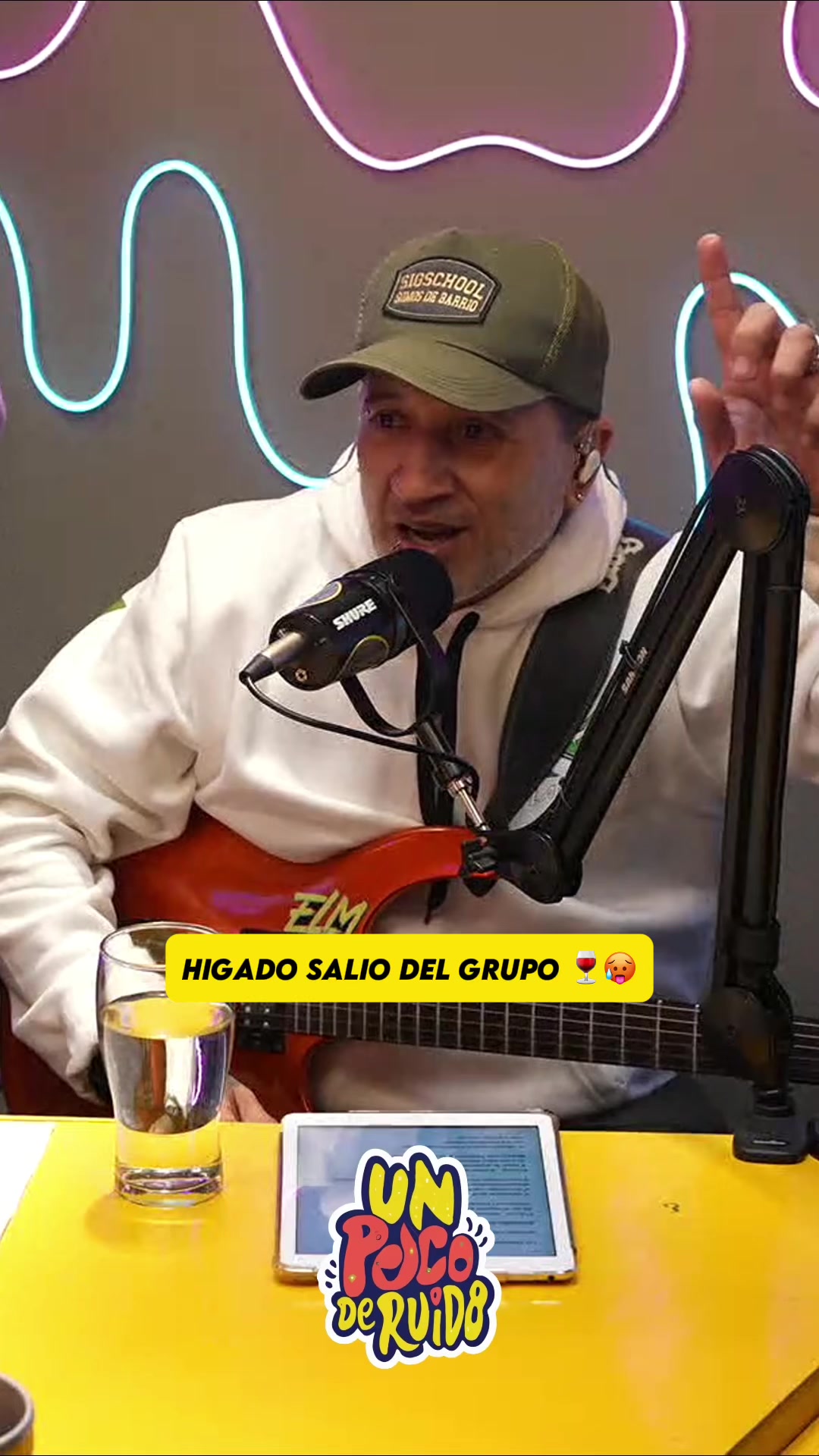 @UN POCO DE RUIDO ⚡️