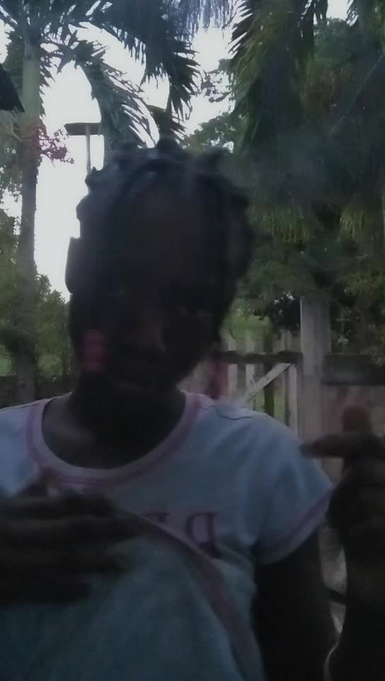 @shaniel brown 5