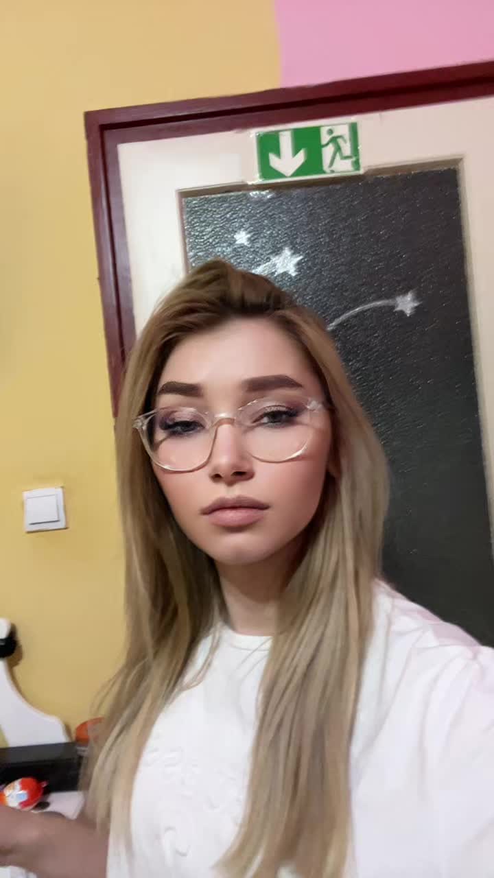 @Yas.mine.sis02