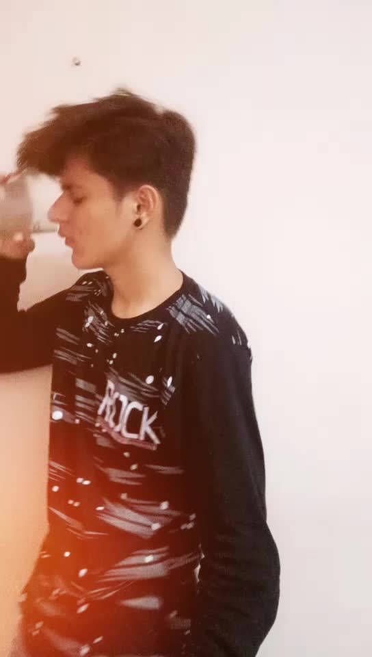 @𝓨𝓪𝓼𝓱𝓱𝓱𝓱💞