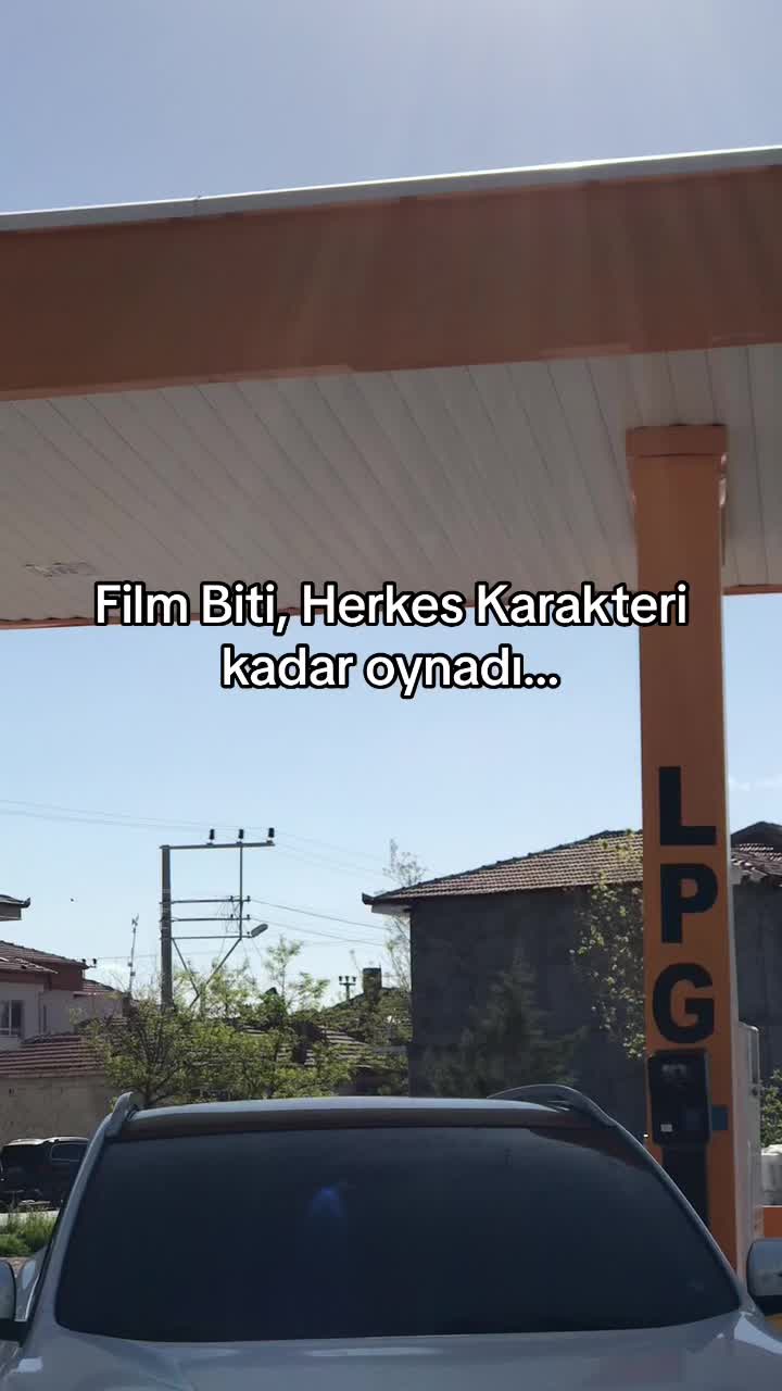 @𝑴👑