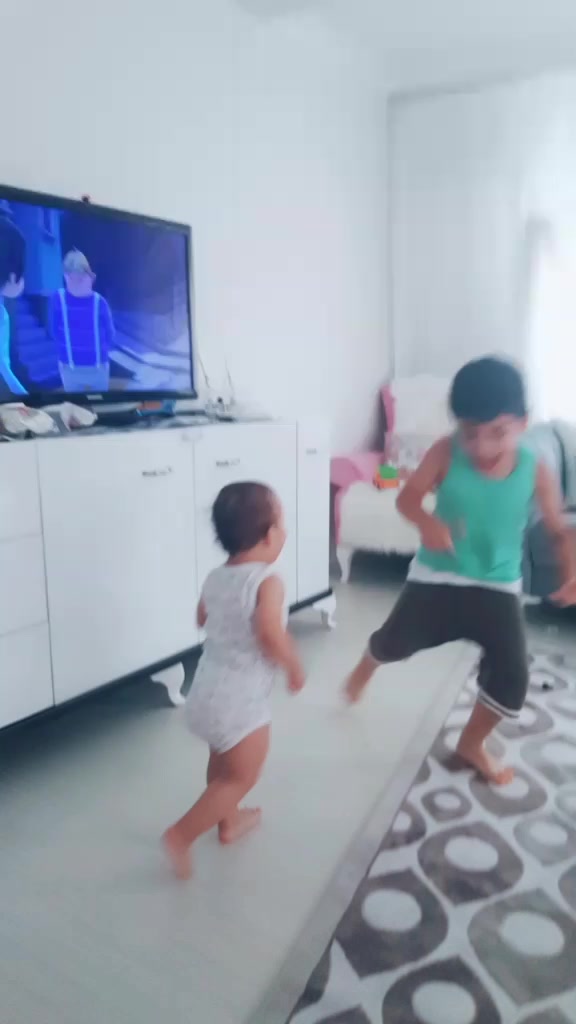 @H&uuml;meyra Uğur