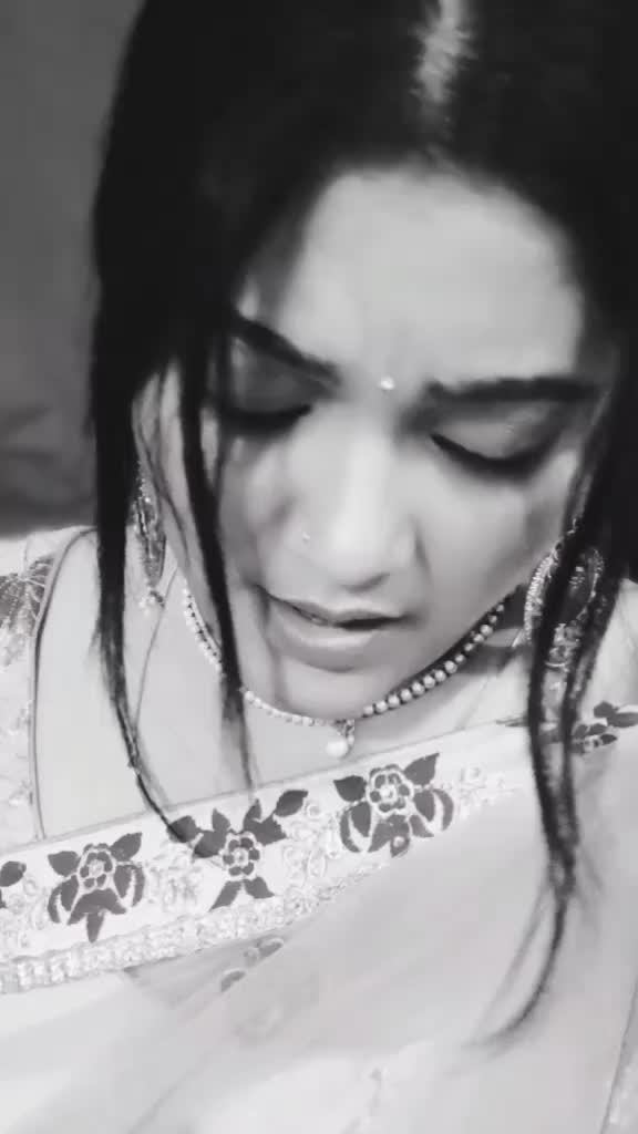 @Rakhirakhi_592-