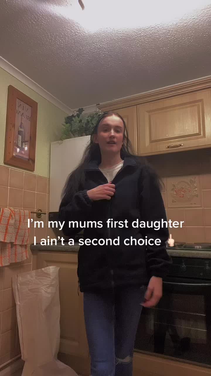@CourtneyLouiseMcVay