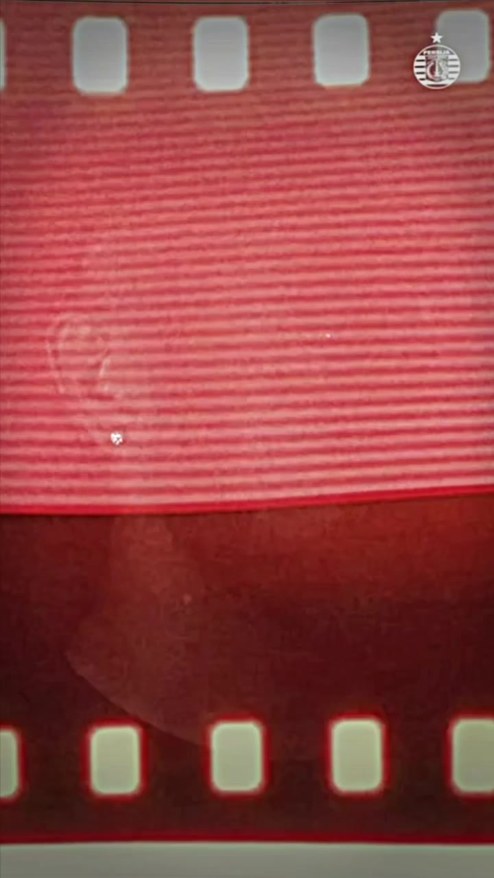 @𝐓𝐇𝐄 𝐑𝐄𝐃𝐒 🔴