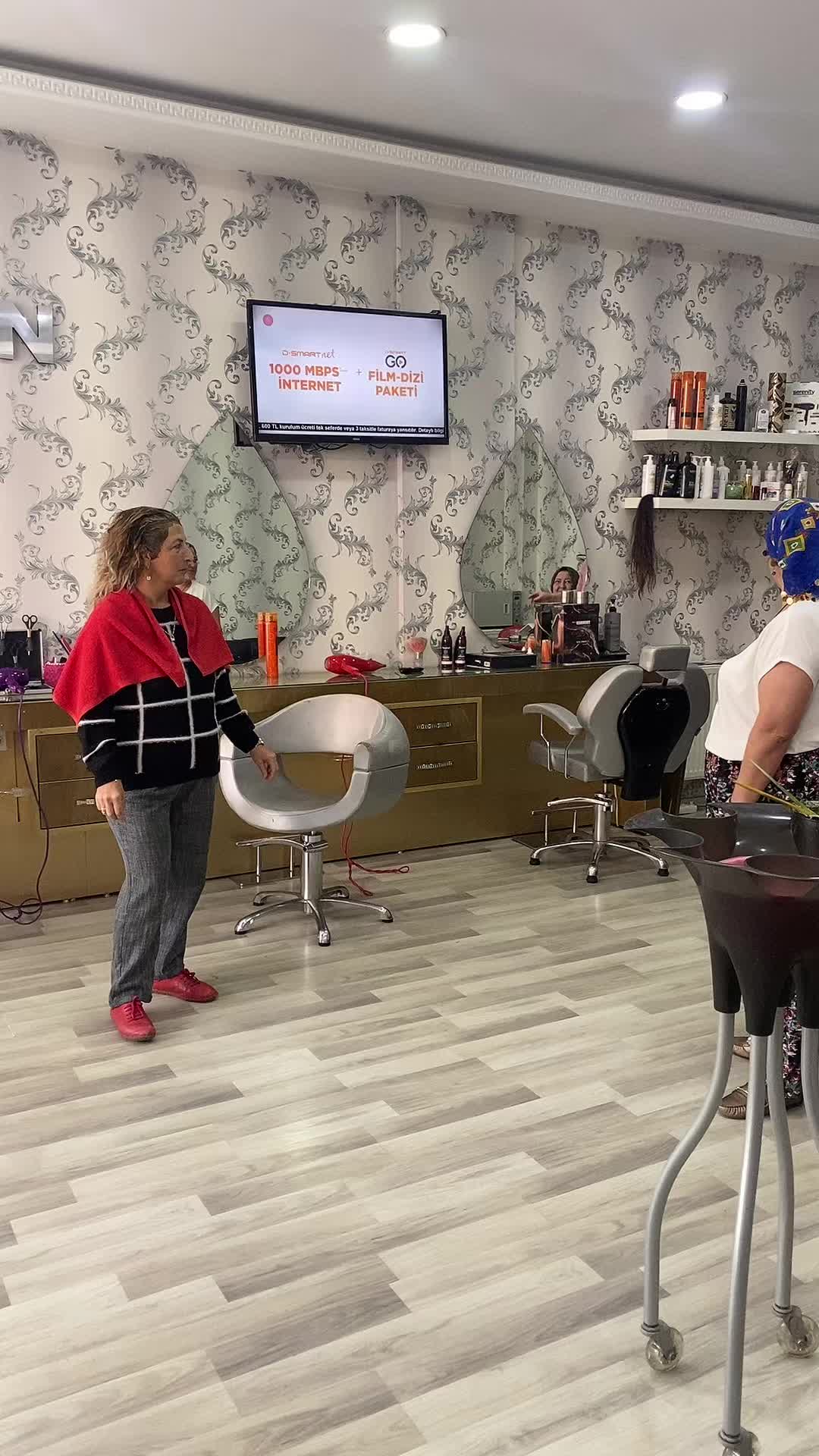 @Ceylin kuaf&ouml;r 💇&zwj;♀️