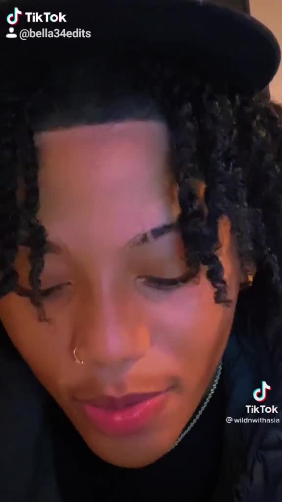 @💚🖤 21