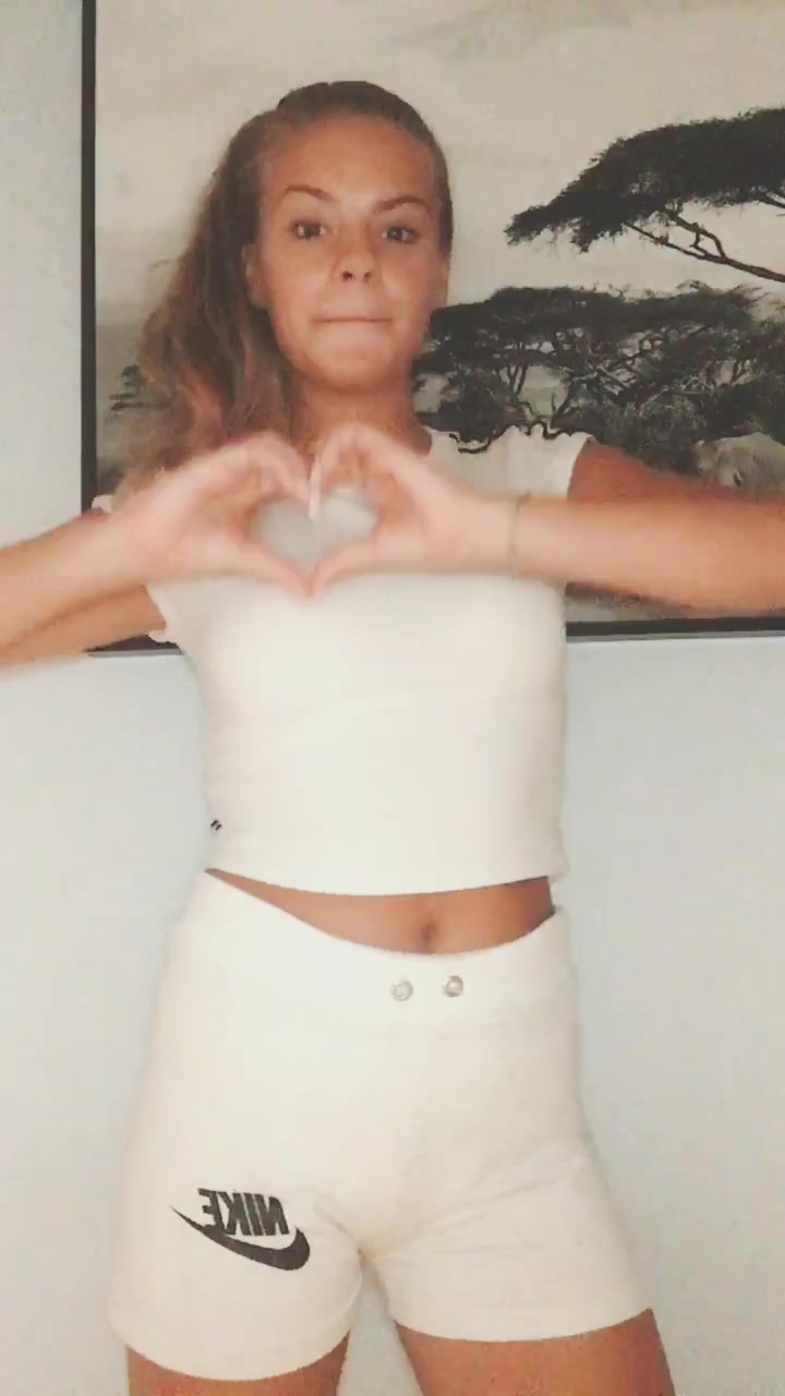 @Sandyleyley