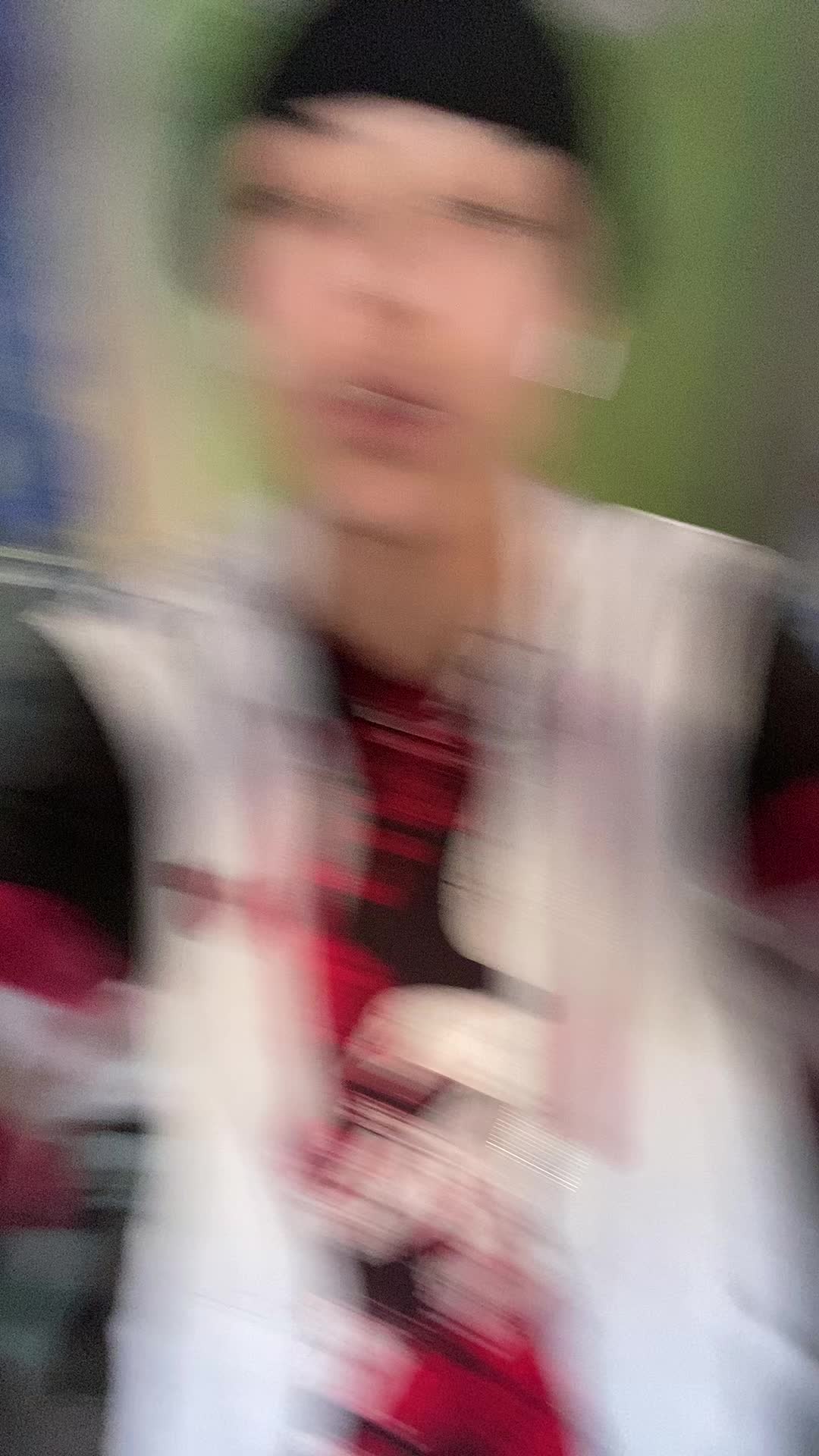 @🖤