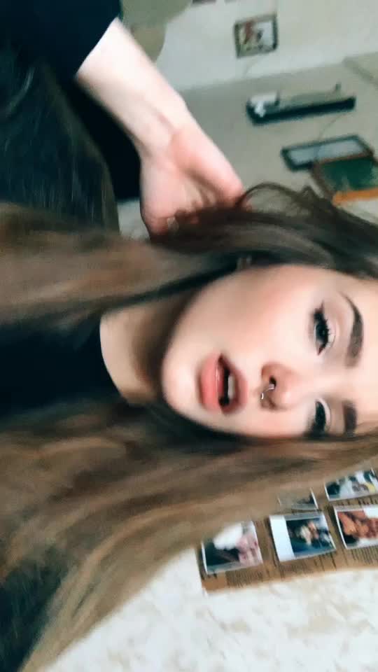 @Valeria
