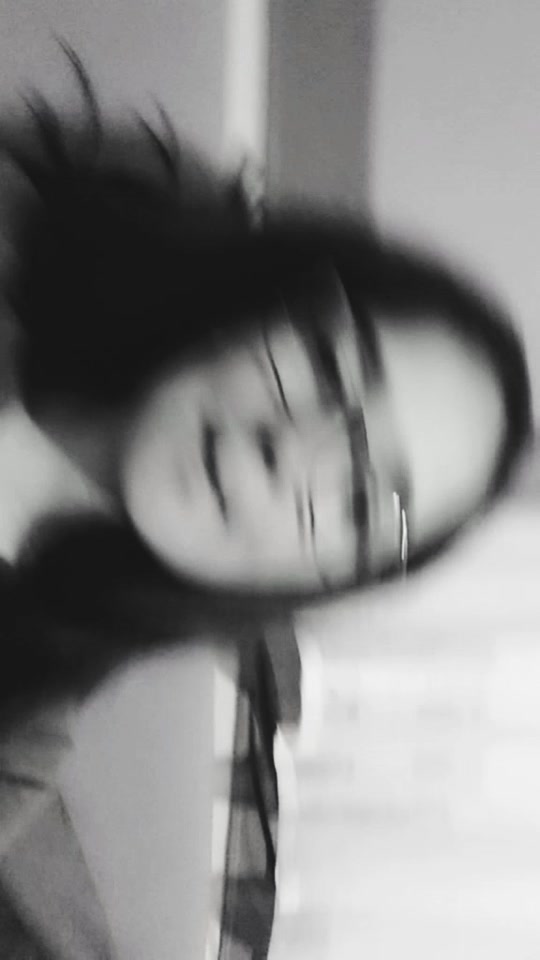 @s m o g