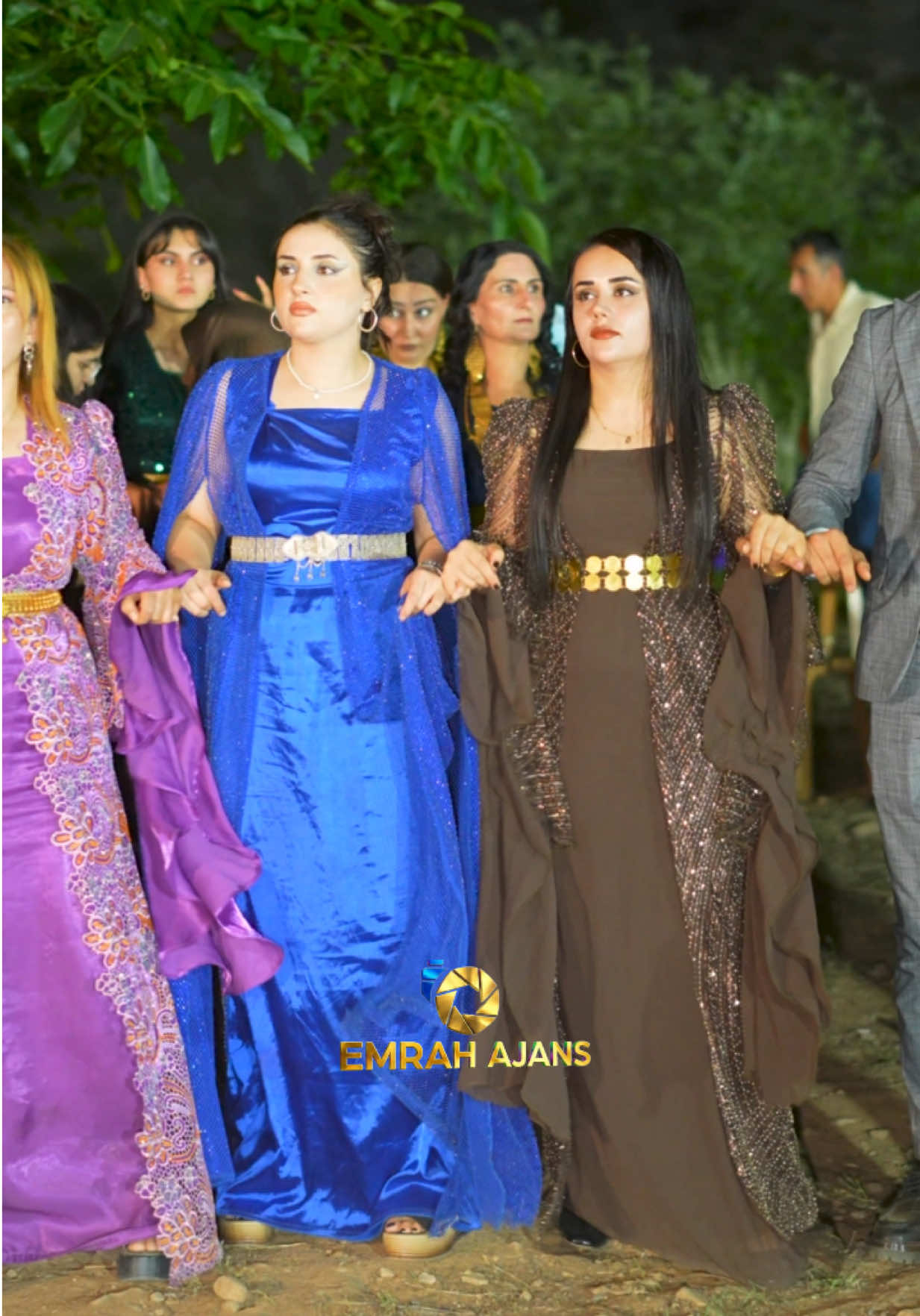 @emrahajans