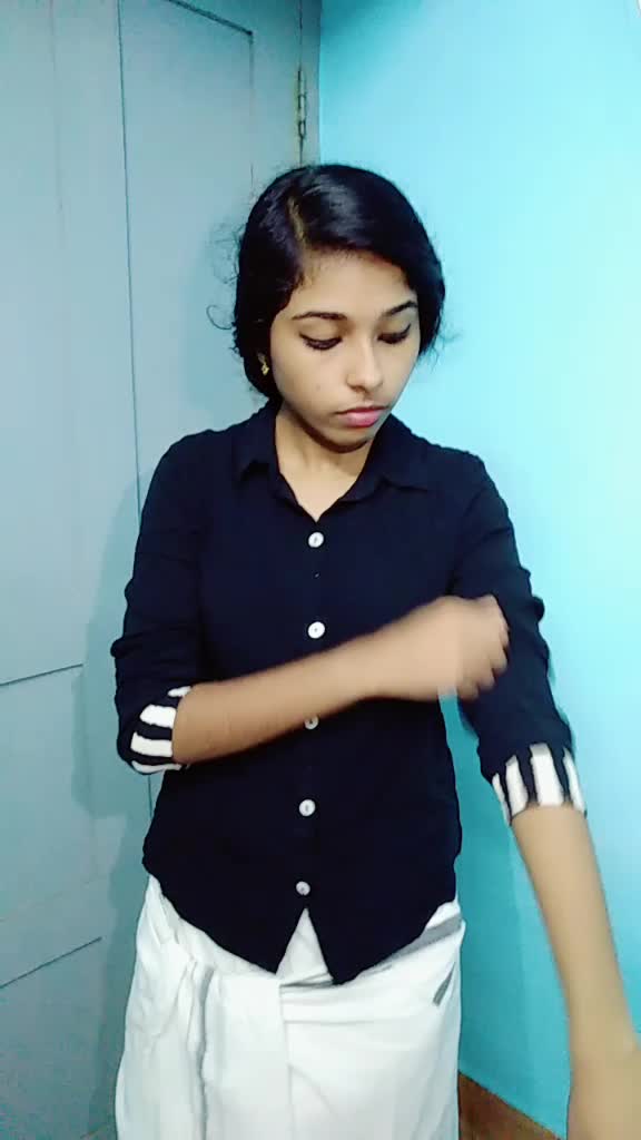 @Arathyvavachi