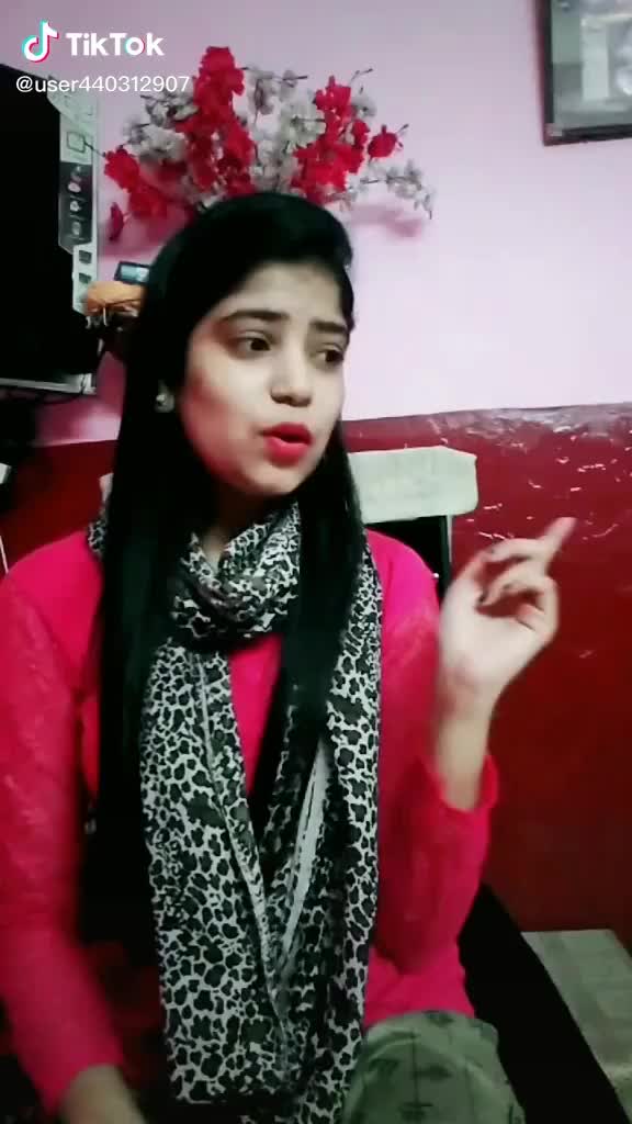 @💝Himanshi.Sood💝