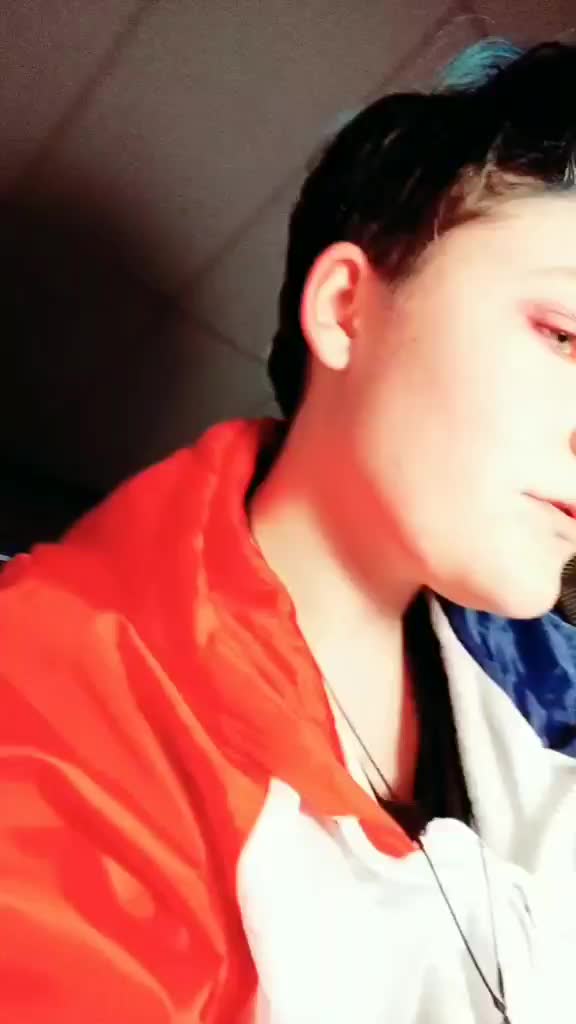 @Drama_Queen