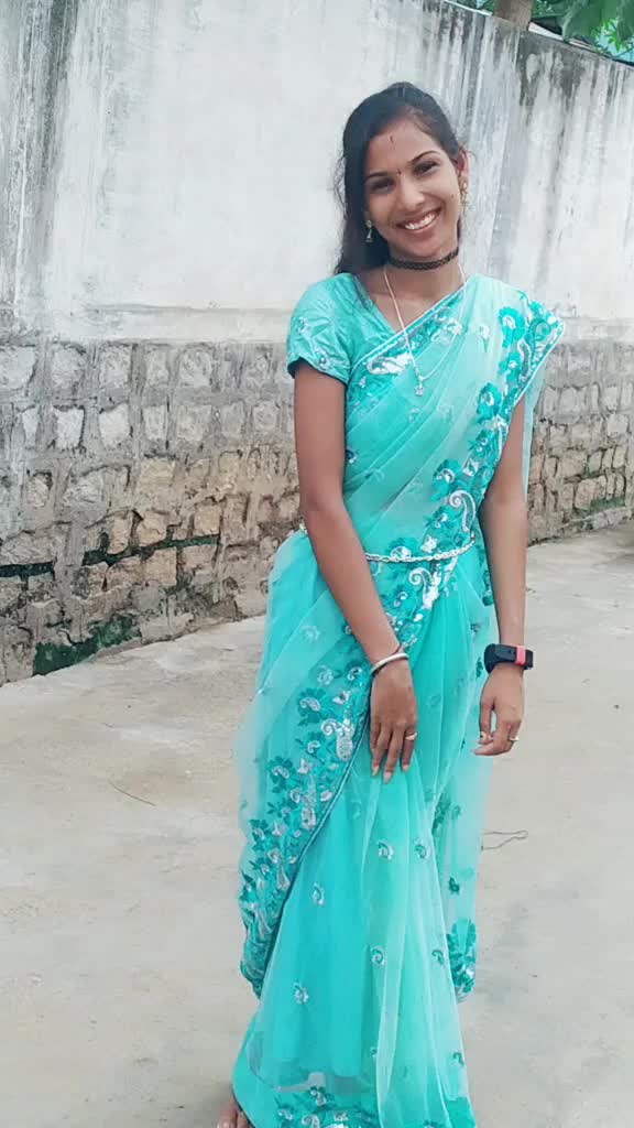 @&hearts;️Simly Queen Rakshu