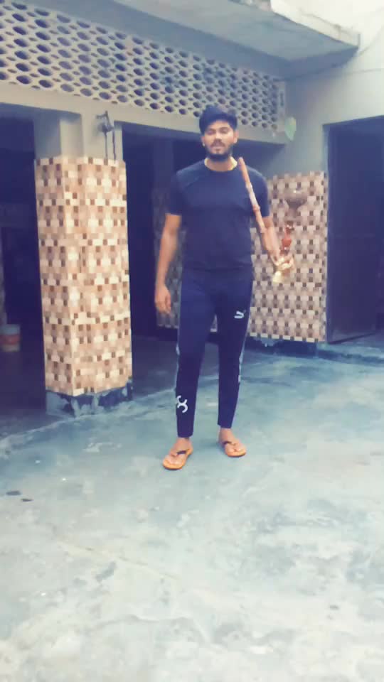 @Rohit_Kapasiya0031