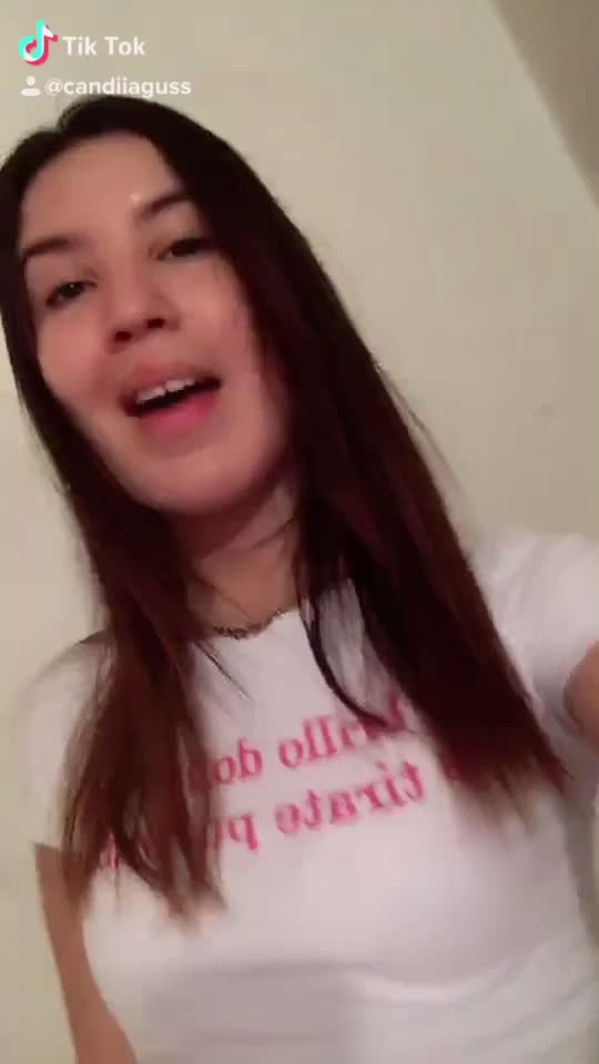 @candiiaguss
